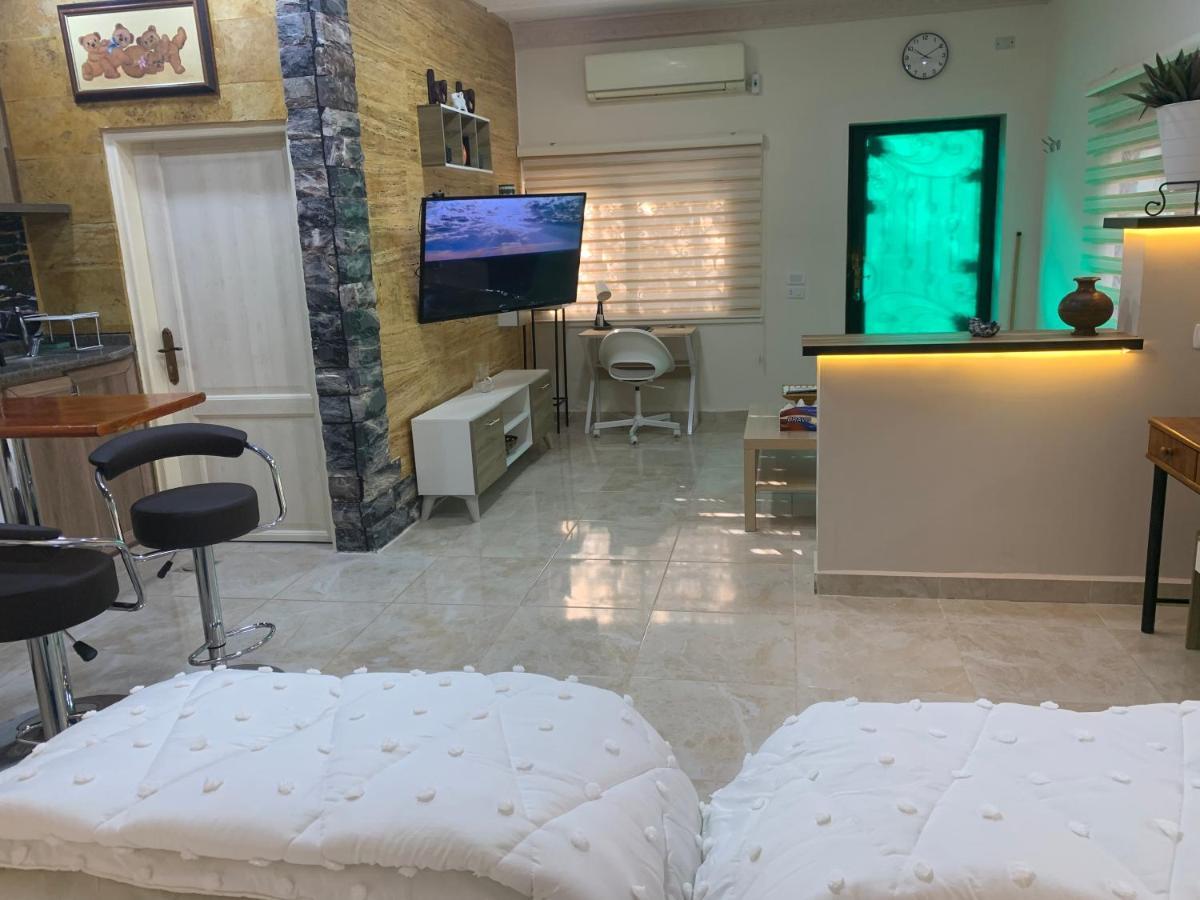 Tayoon Host Apartamento Gérasa Exterior foto